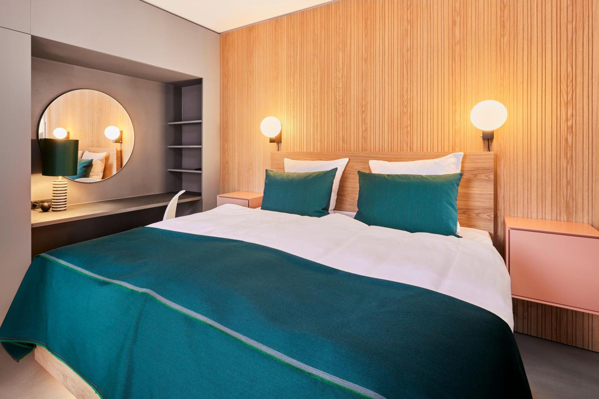 Kirk Suites 瓦埃勒 外观 照片