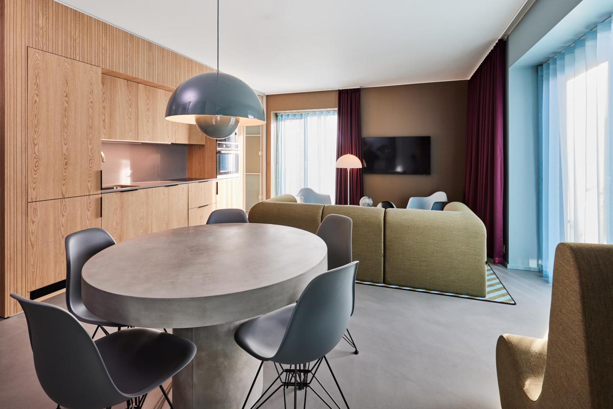 Kirk Suites 瓦埃勒 外观 照片