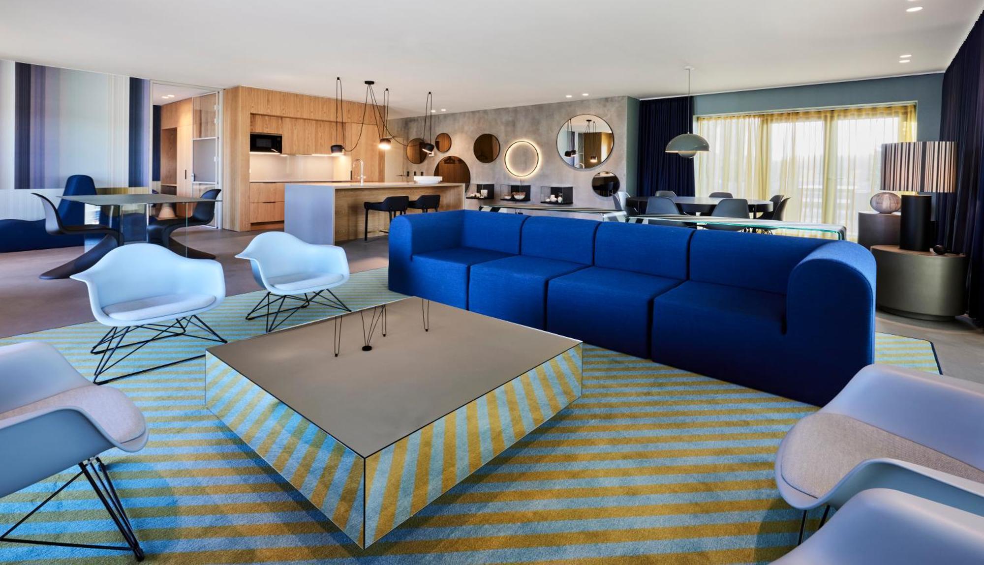 Kirk Suites 瓦埃勒 外观 照片