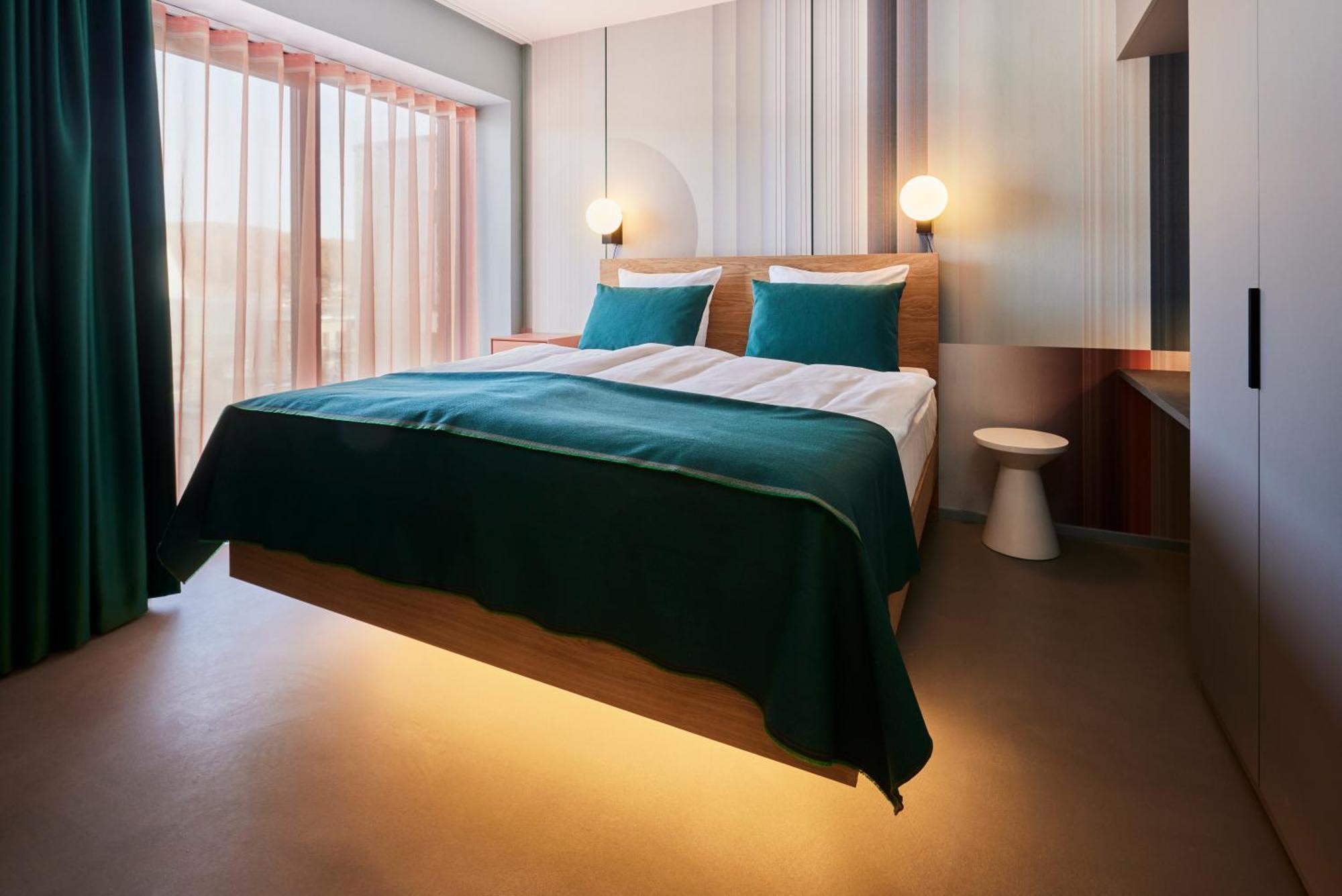 Kirk Suites 瓦埃勒 外观 照片
